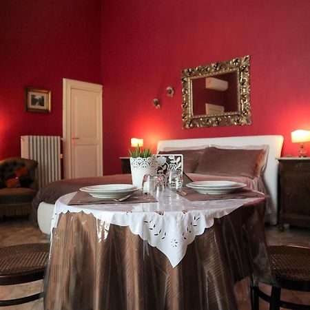 Chez Moi Charme B&B Lecce Ngoại thất bức ảnh